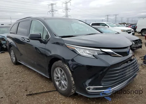 2022 Toyota Sienna Xle from USA, damaged, VIN 5TDYRKEC8NS135691